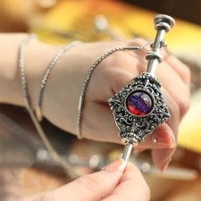 Collana bacchetta magica usato  Italia