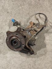 Fusée roue gauche d'occasion  L'Hermenault