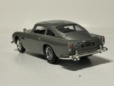 Aston martin db5 d'occasion  Genlis
