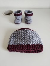 Cappellino scarpine lana usato  Ortona