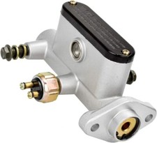 Brake master cylinder d'occasion  Expédié en Belgium