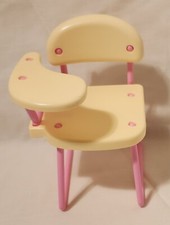 1990 Mattel Barbie braço lateral mesa escolar/cadeira - rosa e amarelo 4,75" comprar usado  Enviando para Brazil