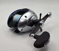 Moulinet shimano bay d'occasion Moulinet shimano bay d'occasion  Expédié en France