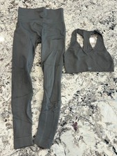 Conjunto de leggings y top de entrenamiento activo - ambos talla XS/S para mujer gris ropa activa segunda mano  Embacar hacia Mexico