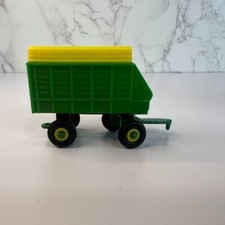 Reboque de vagão forragem de eixo único John Deere verde e amarelo ERTL estrutura metálica 2,25" comprar usado  Enviando para Brazil
