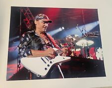 Usado, Foto autografada 11x14 de Matthias Jabs Scorpions Bass Rock Hurricane caixa RARA J comprar usado  Enviando para Brazil