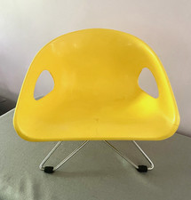 Vintage Cosco MCM Cadeira Infantil Meio Século Assento Elevador Atômico Anos 60 Amarelo comprar usado  Enviando para Brazil