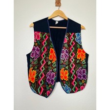Handmade floral needle for sale  Collinsville