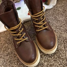 Women boots for sale  Mumford