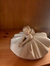 Lladro porcelain sitting for sale  WATERLOOVILLE