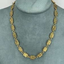 Biche bere necklace d'occasion  Expédié en Belgium