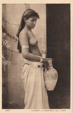Cpa jeune femme d'occasion  Paris IV