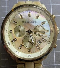 Relógio Michael Kors Jet Set MK-5217 Bege Dourado, Pulseira Leve, Funciona, Novo Batt comprar usado Relógio Michael Kors Jet Set MK-5217 Bege Dourado, Pulseira Leve, Funciona, Novo Batt comprar usado  Enviando para Brazil