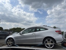 Breaking mercedes benz for sale  BASILDON
