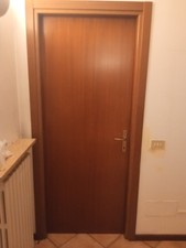 Porte battenti color usato  Pavia