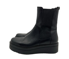 Vagabond tara boots for sale  Belleville
