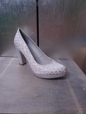 Neuwertige tamaris pumps gebraucht kaufen  Essenbach