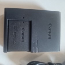 Canon e17e charger for sale  LONDON