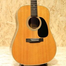 Martin 2001 chitarra usato  Spedire a Italy