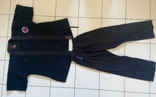 Lot Sport de Combat Kimono Noir Self Défense + Accessoires Gants Ceinture Coque comprar usado  Enviando para Brazil