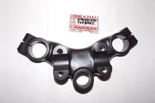 OEM 1972-73 KAWASAKI G5 GARFO DIANTEIRO SUPERIOR PLACA TRIPLA CABEÇA DE HASTE DE DIREÇÃO 44039-041 comprar usado  Enviando para Brazil