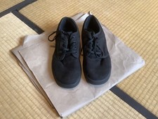 Ani black low for sale  WORCESTER PARK