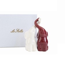 Elefanti coppia bicolore usato Elefanti coppia bicolore usato  Italia