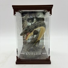 Vitrine coleção nobre cobra basilisco criaturas mágicas Harry Potter comprar usado  Enviando para Brazil