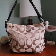 Coach signature duffel for sale  New London