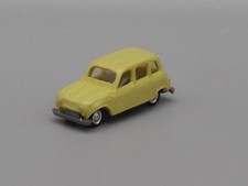 Voiture renault jaune d'occasion  Brienne-le-Château