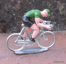 Ancien coureur cycliste d'occasion  Dornecy
