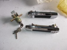Maniglie porte anteriori usato Maniglie porte anteriori usato  Como