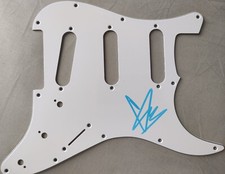 PickGuard de guitarra autografado assinado por Chris Cornell comprar usado  Enviando para Brazil