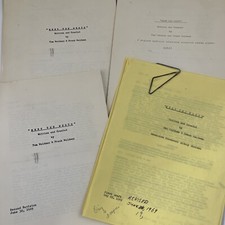 Frank Waldman propôs roteiros de série de comédia de “Meet the Wests” de sua casa comprar usado  Enviando para Brazil