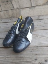 Scarpini calcio vintage usato  Italia