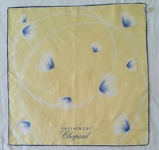 Petit foulard tour d'occasion  Chevilly-Larue
