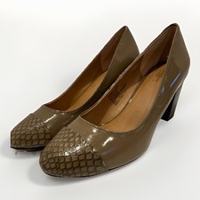 G.H. Salto alto baixo Pacey pele de cobra falsa couro envernizado cáqui/taupe tamanho 7.5 comprar usado  Enviando para Brazil