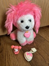 POOCHIE Vintage 1982 Mattel Rosa e Branco Pelúcia 9" Cachorro com Coleira Coração e SELOS   comprar usado POOCHIE Vintage 1982 Mattel Rosa e Branco Pelúcia 9" Cachorro com Coleira Coração e SELOS   comprar usado  Enviando para Brazil
