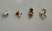 (Conjunto de 4) Berloque Peanuts Snoopy/woodstock comprar usado  Enviando para Brazil