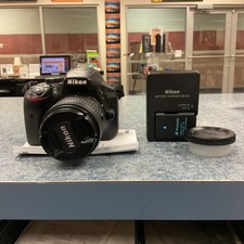 Câmera Nikon D3400 DSLR 24.2MP com 18-55mm, contagem do obturador - 2577 comprar usado  Enviando para Brazil