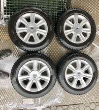 Pneumatici invernali pirelli usato  Milano