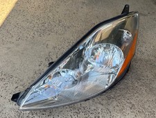 Farol lateral direito do passageiro Toyota Sienna 2006-2010 81110AE030 comprar usado  Enviando para Brazil