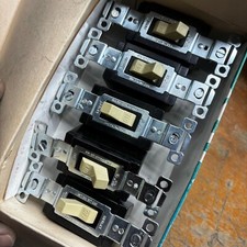 BRYANT CS120-BI INTERRUPTOR AC ALTERNADOR MARFIM POLO ÚNICO 20A CS120BI CAIXA DE 10 comprar usado  Enviando para Brazil