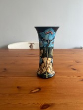 Moorcroft pottery. blue for sale  HUNTINGDON
