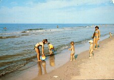 Carte POLOGNE NAD MORZEM Famille sur la plage en maillot de bain na sprzedaż  Wysyłka do Poland