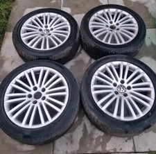 Passat 17inches alloy for sale Passat 17inches alloy for sale  MANCHESTER