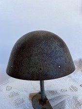 2 elmetti militari usato 2 elmetti militari usato Augusta