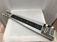 Guyatone corde chitarra usato  Spedire a Italy