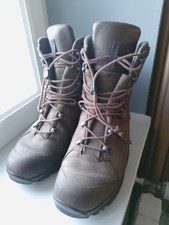 Rangers chaussures randonnée d'occasion  Plougonven