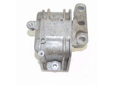 1k0199262 supporto motore usato  Torre del Greco